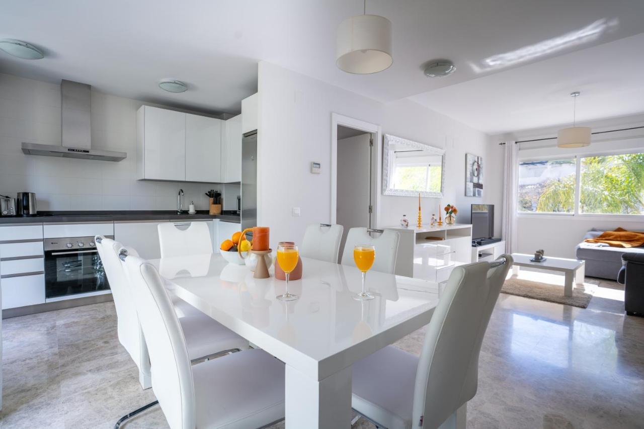 2Bdr Penthouse, Los Naranjos, W/Pool, 2Km P.Banus Marbella Esterno foto