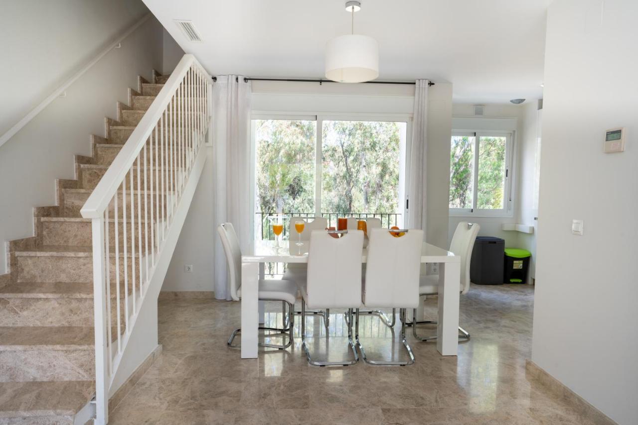 2Bdr Penthouse, Los Naranjos, W/Pool, 2Km P.Banus Marbella Esterno foto