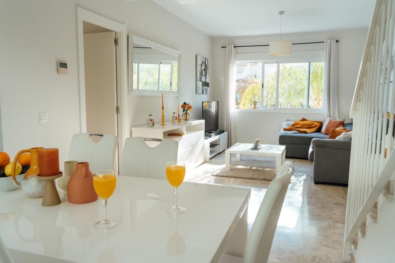 2Bdr Penthouse, Los Naranjos, W/Pool, 2Km P.Banus Marbella Esterno foto