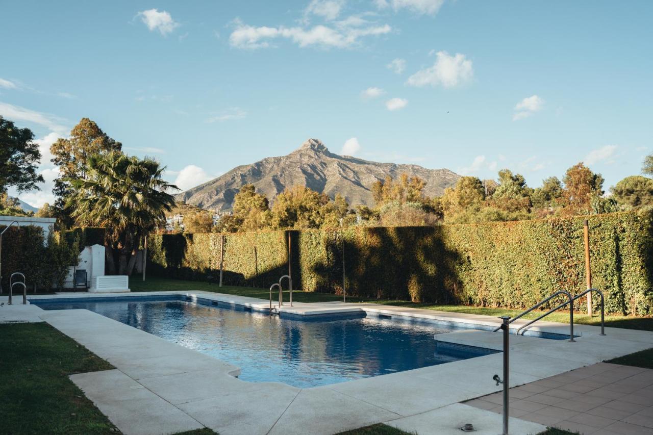 2Bdr Penthouse, Los Naranjos, W/Pool, 2Km P.Banus Marbella Esterno foto
